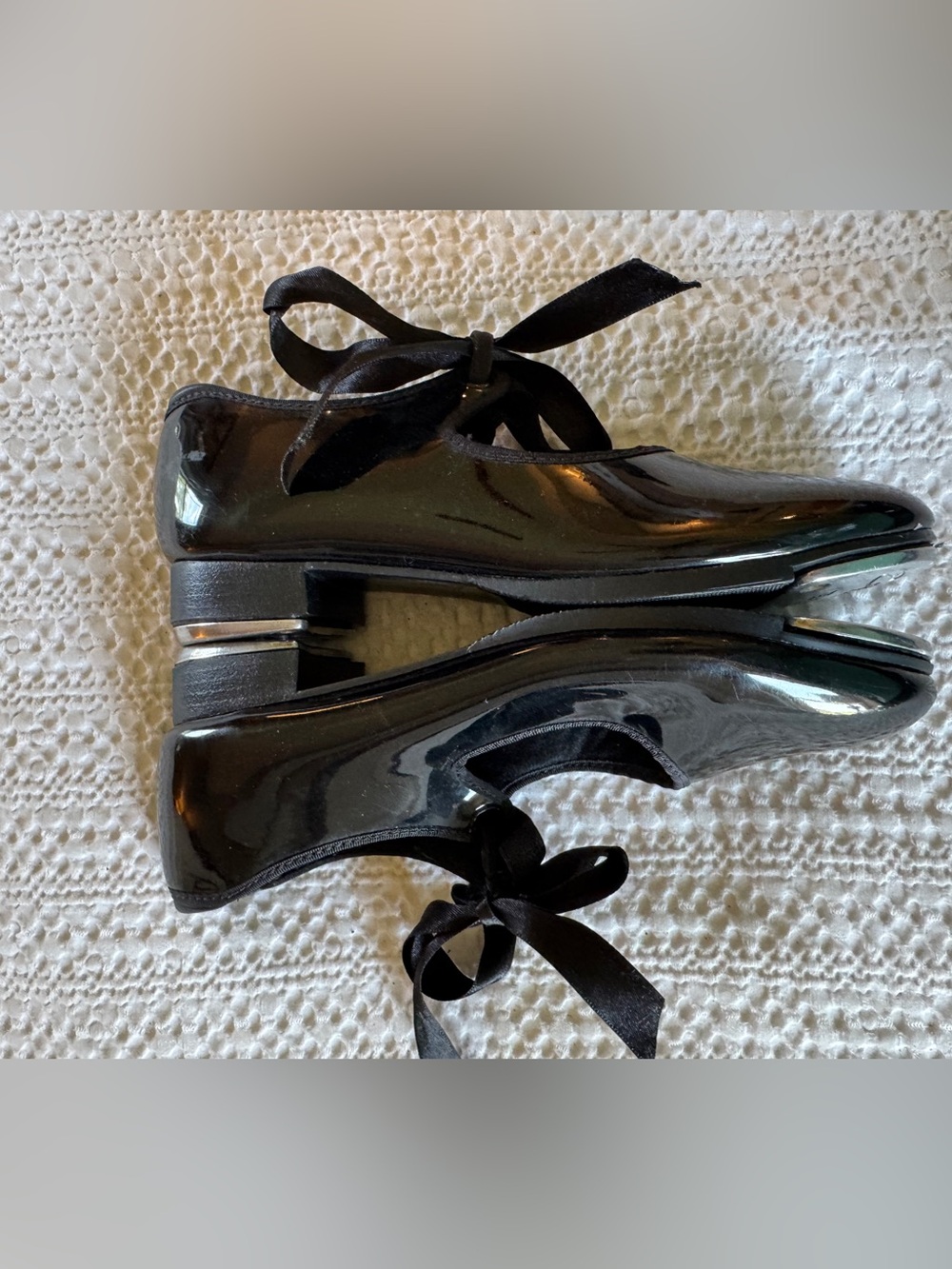 Capezio Black Patent Ribbon Lace-Up Tap Shoes 2.5